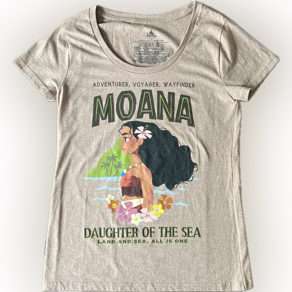 Disney Moana Women Shirt Size Large